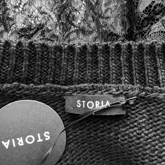 🌟LAST 1🌟NWT Storia Black Lace Hem Sweater - Picture 5 of 5